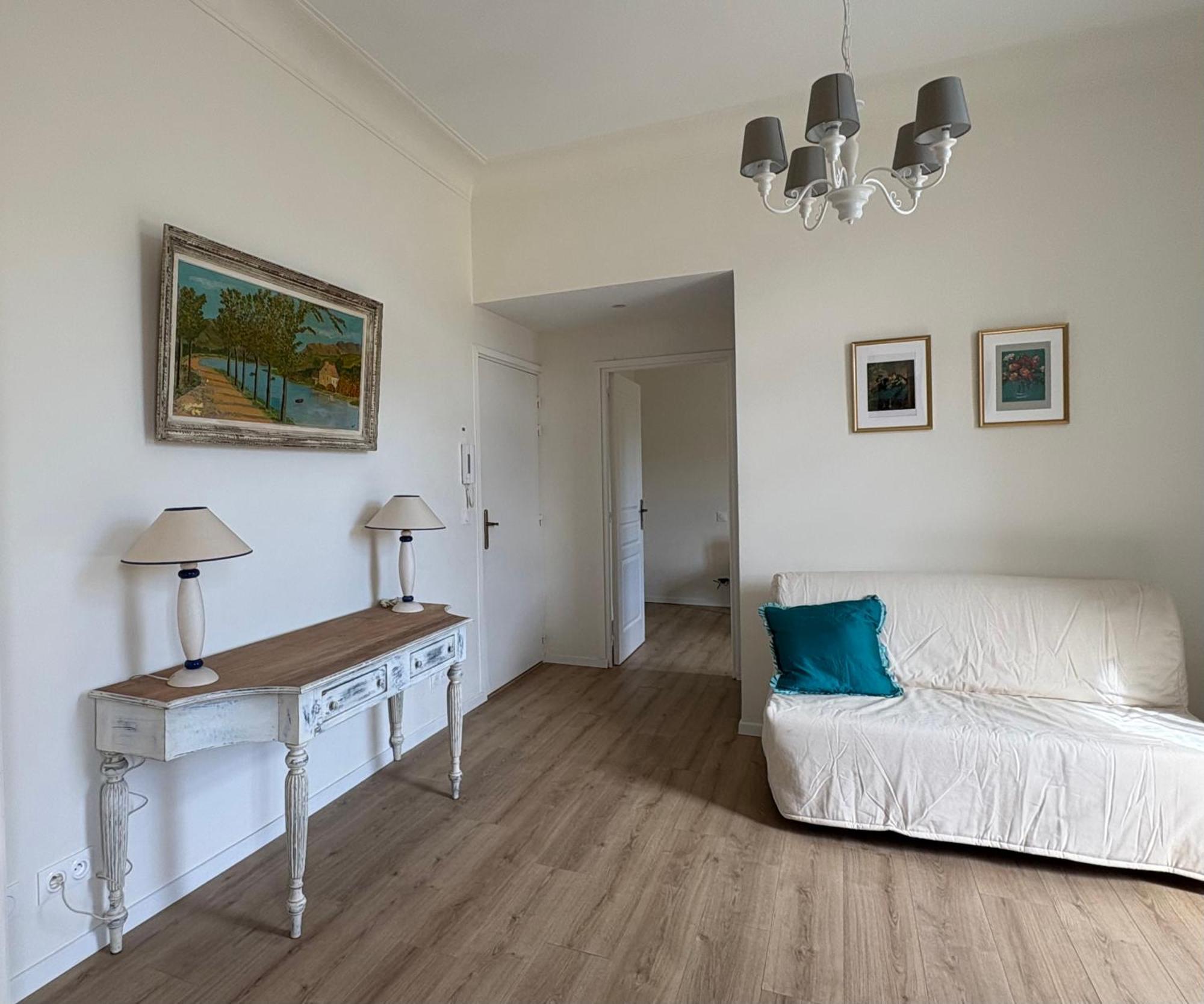 Appartement 2rooms App 9 Min Festival -balcon-wifi