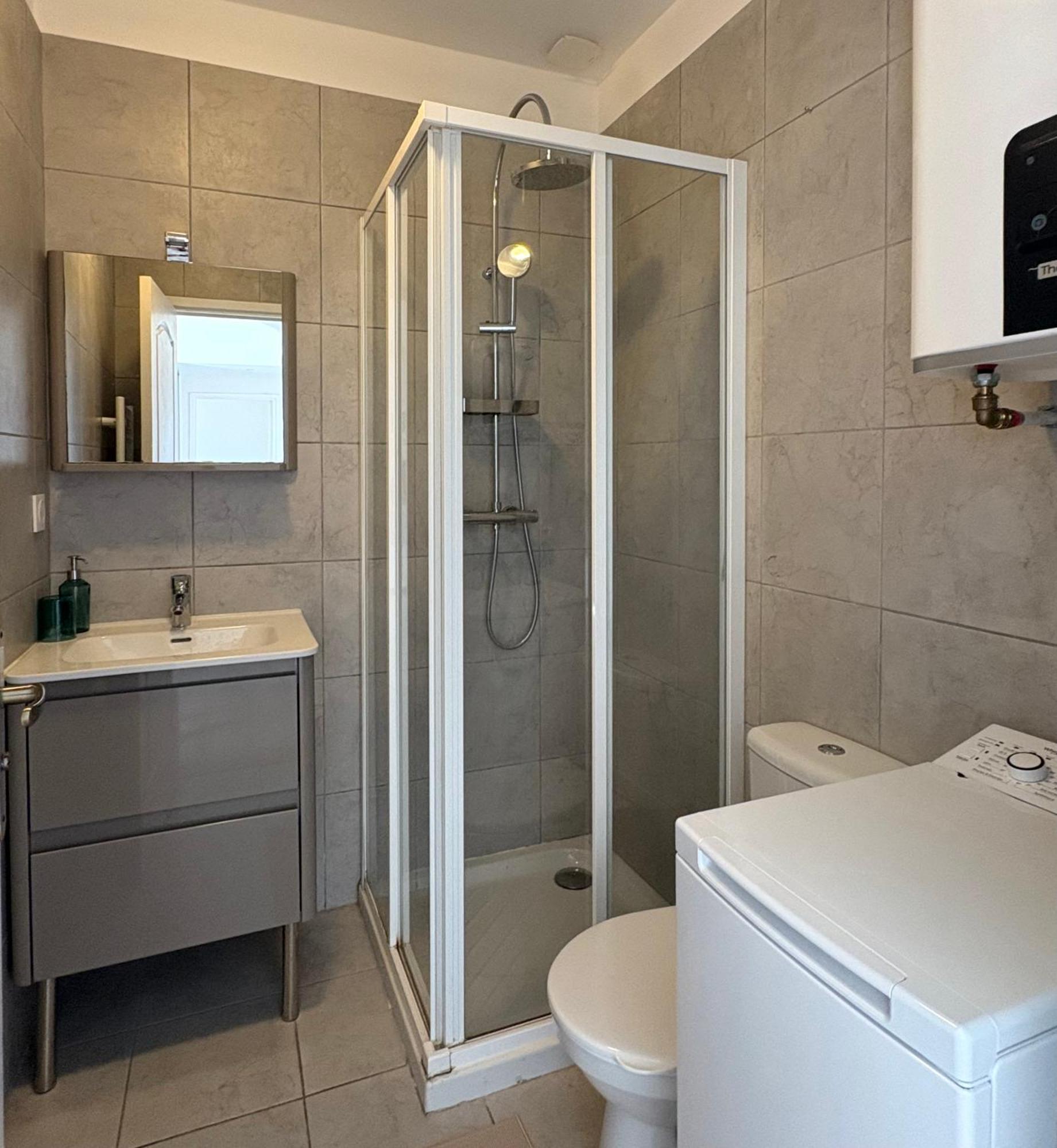 2rooms App 9 Min Festival -balcon-wifi